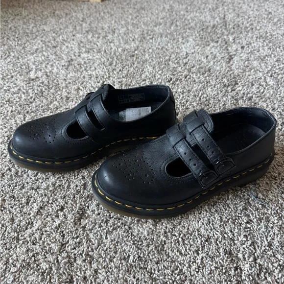 Dr. Martens Black Mary Jane’s - Picture 2 of 5